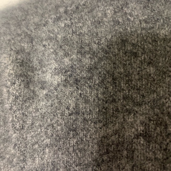 Gray Daniel Cremieux Signature Collection Large V Neck 100% Cashmere Sweater - Picture 5 of 5